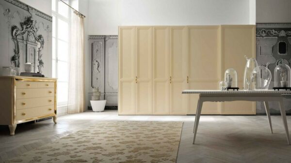 Шкаф с распашными /раздвижными дверьми Class 1