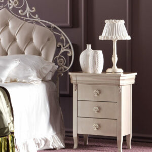 Тумбочка CLARA 3