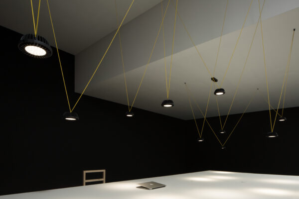 Подвесной светильник AR111 9