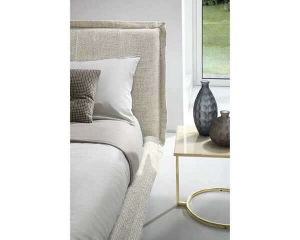 Кровать FLUFF CS/6087 4