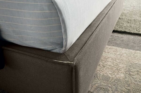 Кровать Miller 4