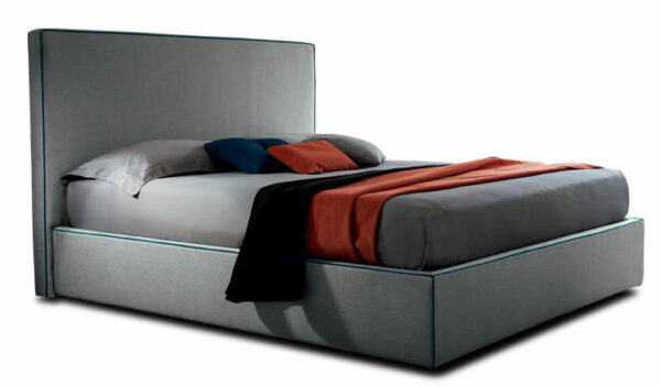 Кровать Charles 1