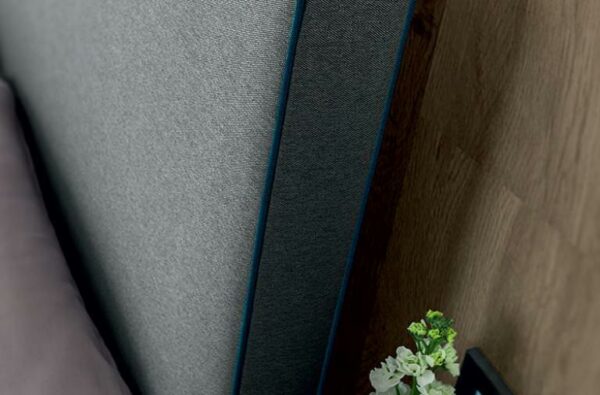 Кровать Charles 4