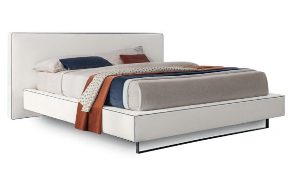 Кровать Bolton 1