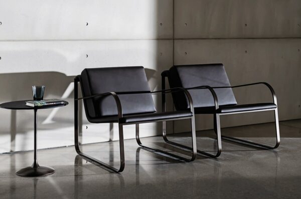 Кресло  BUGATTI 2