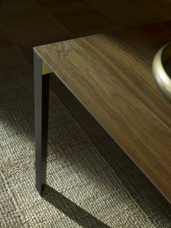 Стол HALF A SQUARE 9