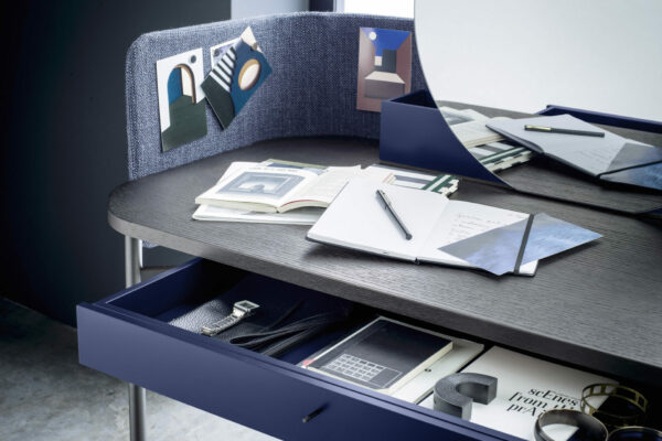 Письменный стол NIFEA 4