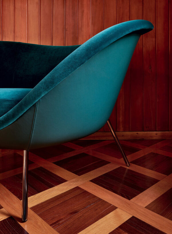 Кресло D154.2 8