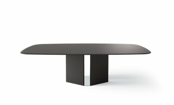 Обеденный стол Eyl 1