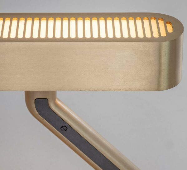 Настольная лампа COLT 3