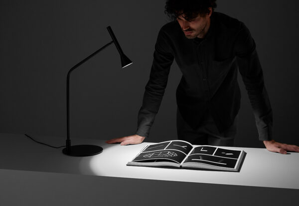 Настольная лампа LYB 2