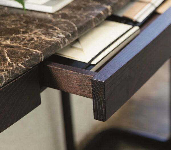 Консоль Blush 2