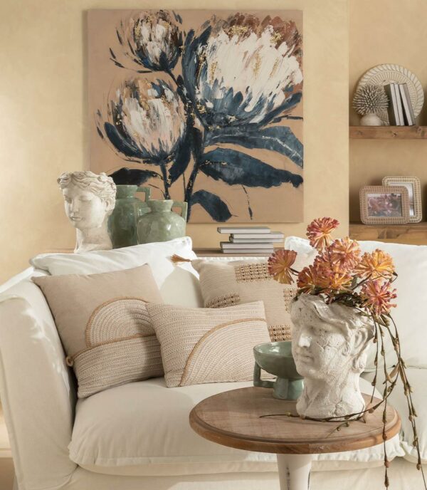 Ваза Sculpture of a woman's head 3