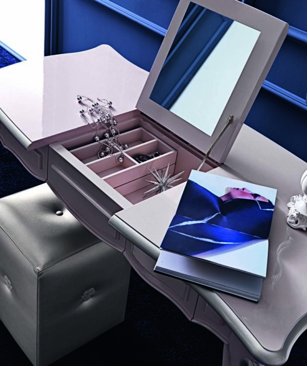 Туалетный столик CHARLOTTE 7