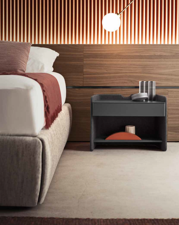 Тумбочка Chloé 8