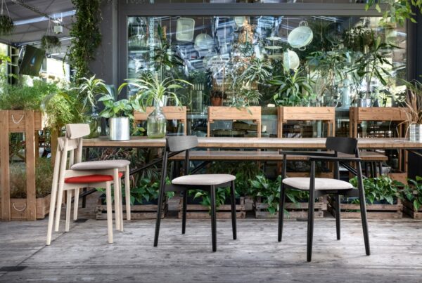 Стул Claretta With Armrest 4