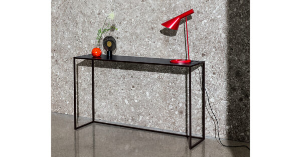 Консоль  QUADRO 2