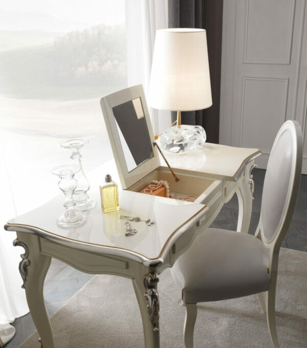 Туалетный столик CHARLOTTE 4