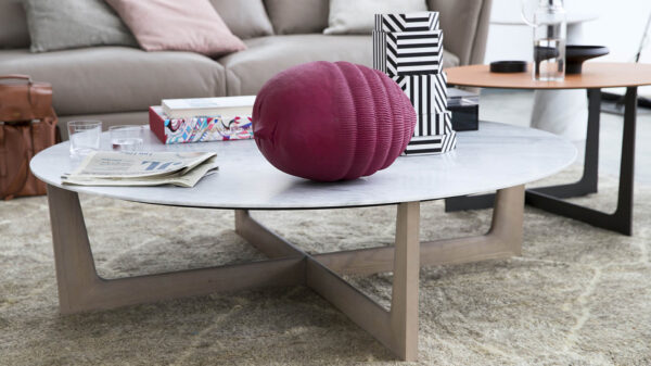 Кофейный столик ILARY wood base 9