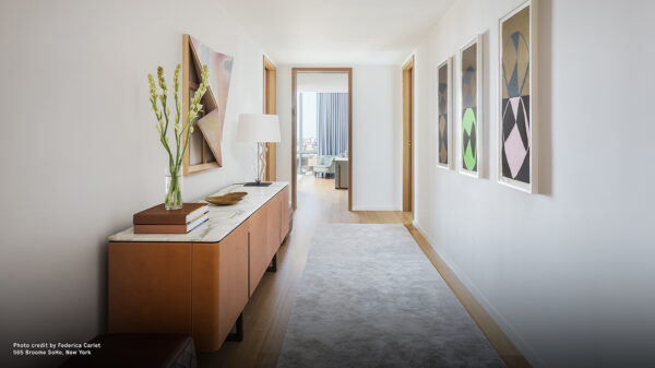 Настольная лампа HOLLY 8