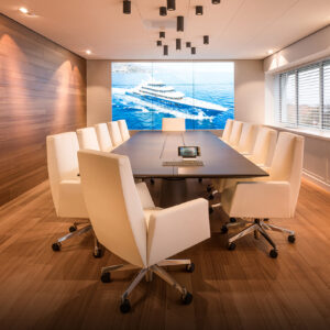 Офисное кресло CHANCELLOR 10