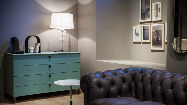 Настольная лампа HOLLY 5