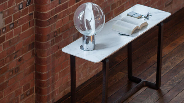 Консоль FIDELIO 11