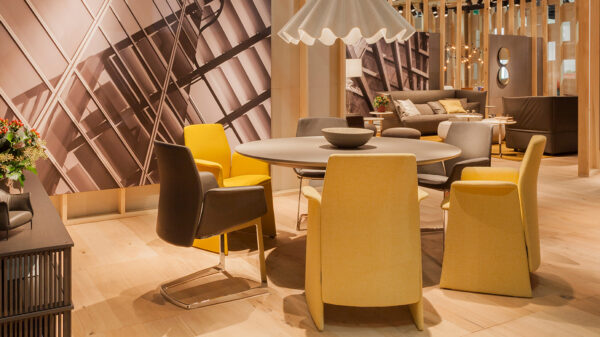 Офисное кресло DOWNTOWN CONFERENCE 6