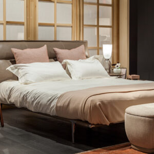 Приставной столик REN 9