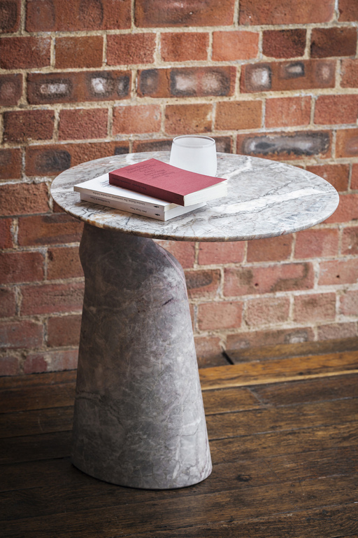 Приставной столик ILARY monolithic 3