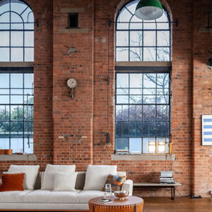 Журнальный cтолик CESTLAVIE with storage 12