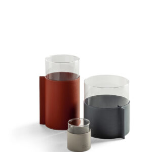 Коллекция ваз LEATHER POT 1