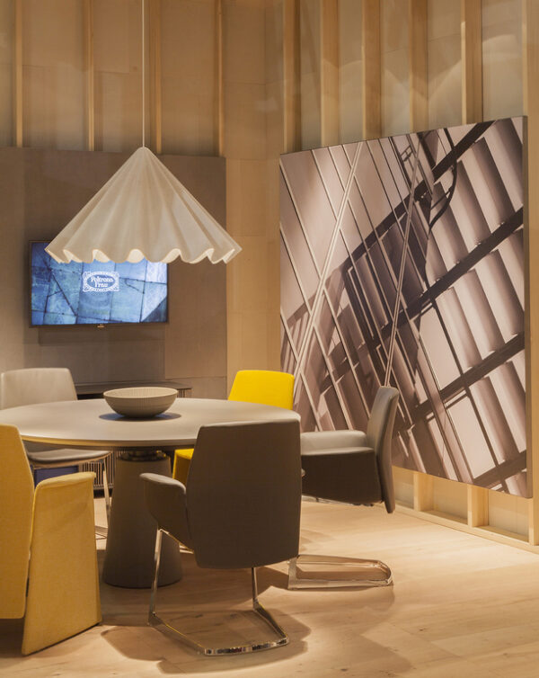 Офисный стул DOWNTOWN CONFERENCE 15