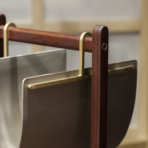 Приставной столик для журналов REN rack 5