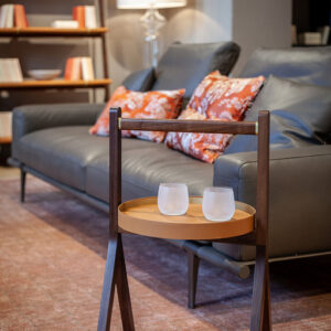 Приставной столик REN 8