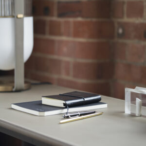 Консоль FIDELIO 16