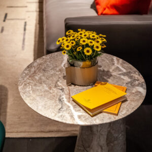 Коллекция ваз LEATHER POT 10