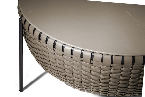 Журнальный cтолик CESTLAVIE with storage 4