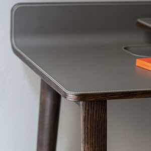 Письменный стол IREN FREESTANDING 23