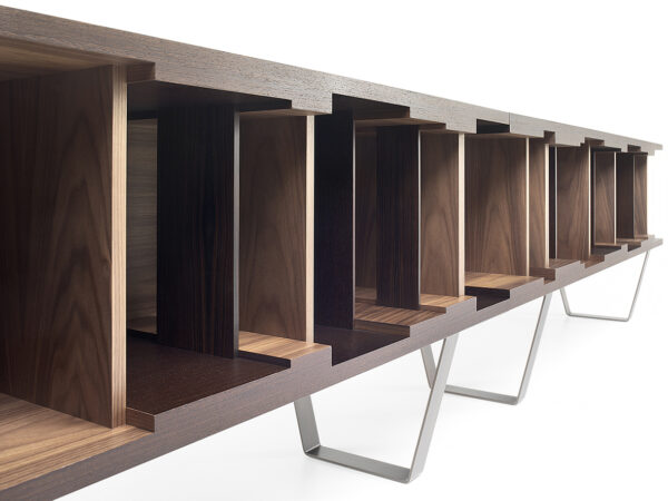 Модульный книжный шкаф DC 200/250 2