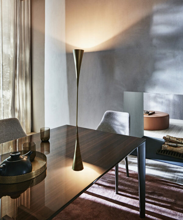 Стол FILIGREE 17