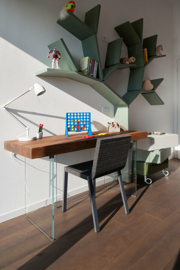 Книжный шкаф DIAGOLINEA 2