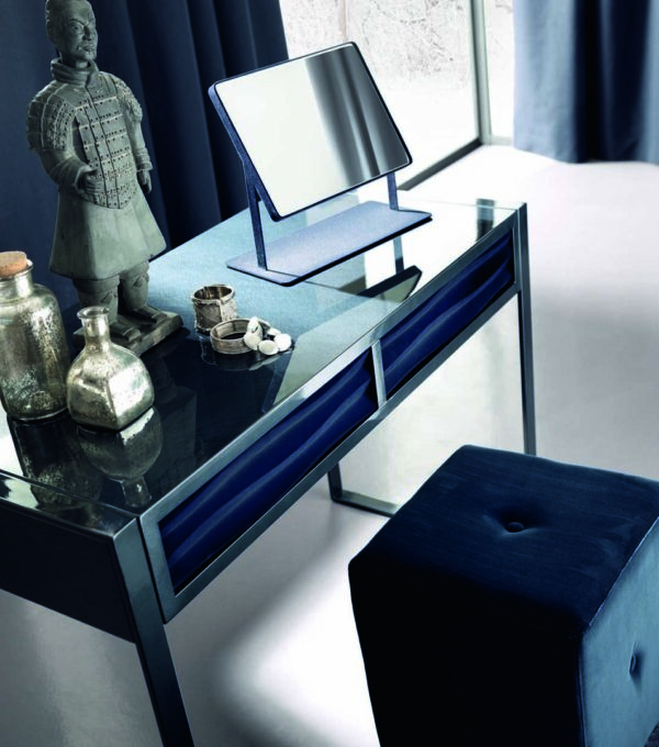 Туалетный столик EBON 3