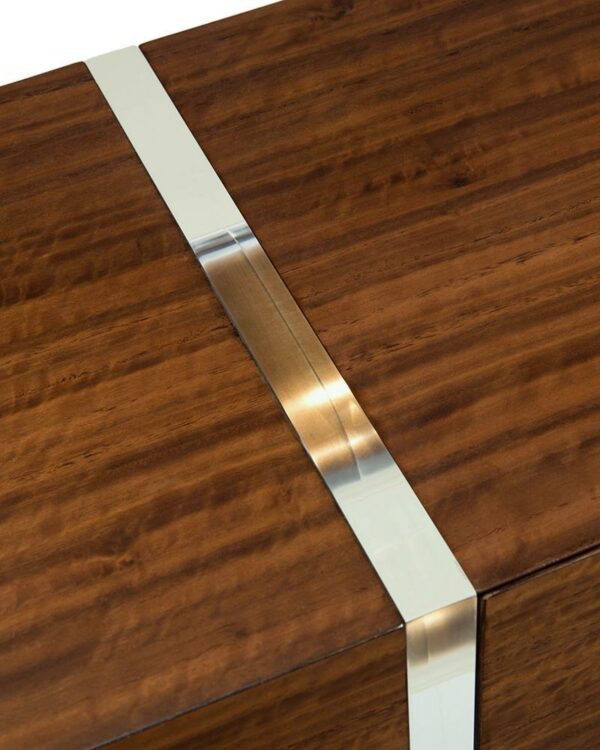 Консоль HITCHCOCK 3