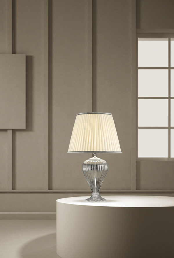 Настольная лампа TEODORA