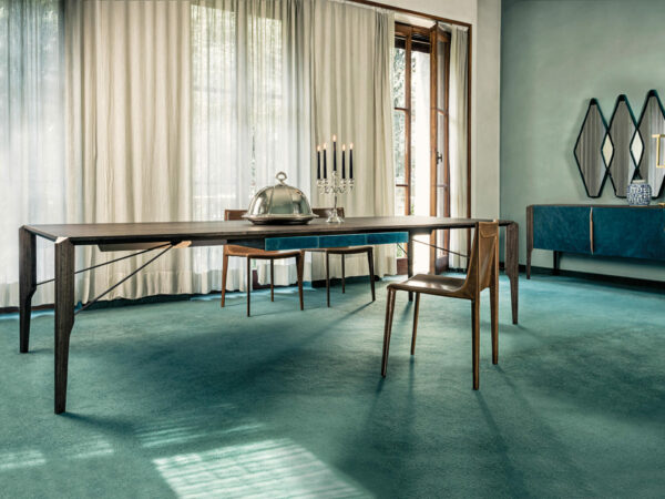 Стол Glorious 252см 2