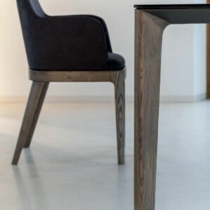 Обеденный стол VERSUS 4