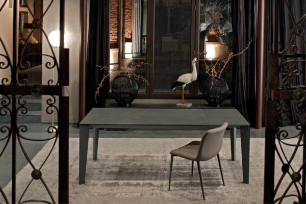 Обеденный стол CRUZ 8