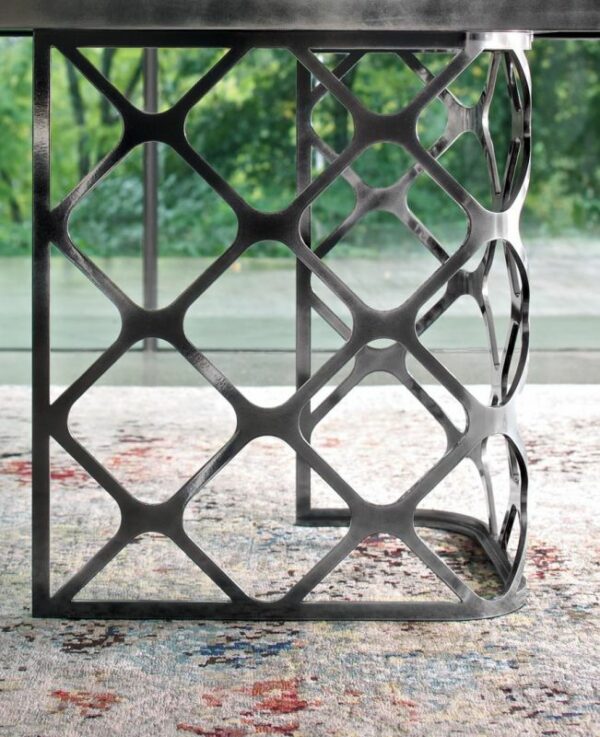 Обеденный стол MAJESTY 5