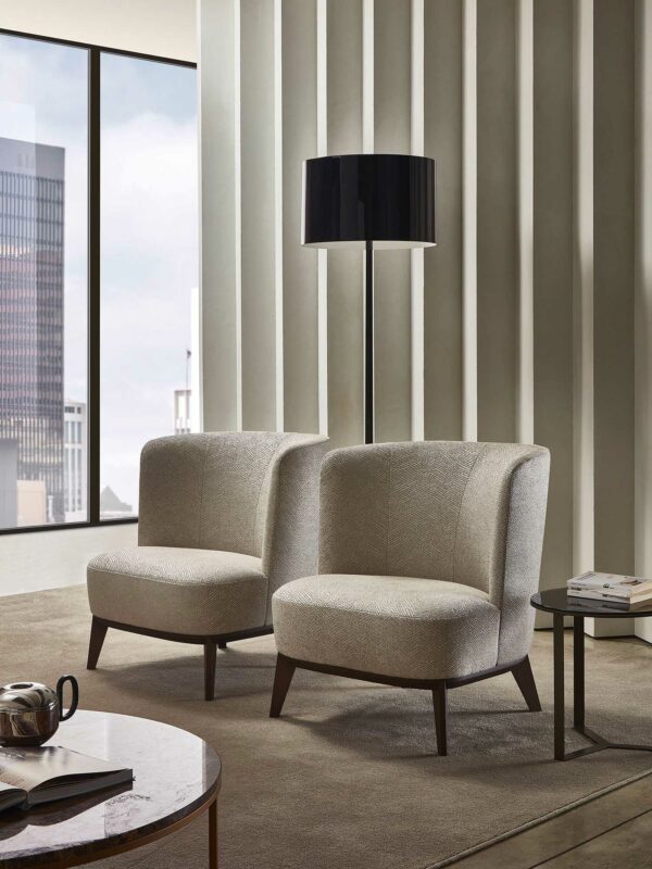 Кресло DEREK 11